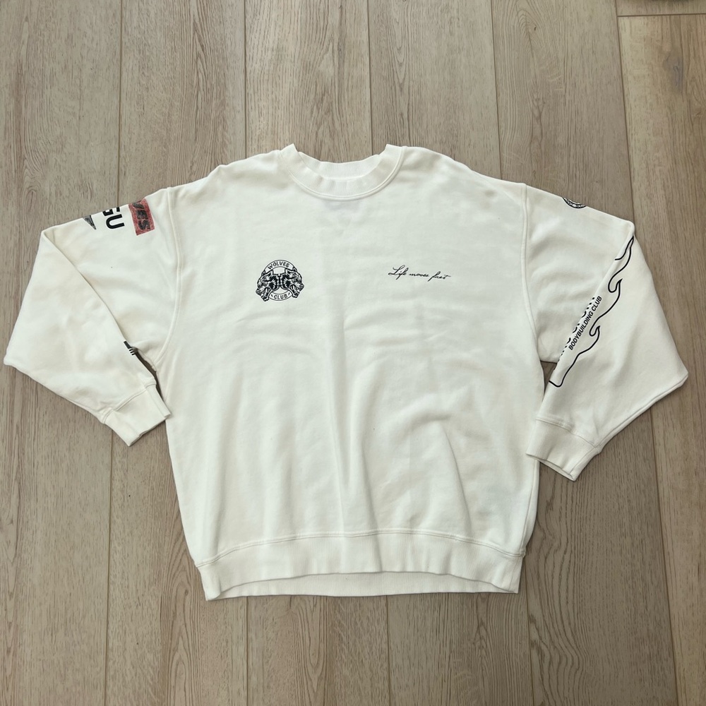 Dave Sport Wolves crew neck pull over- brand new never worn XL
